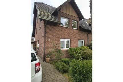 Gepflegtes Reihenendhaus in Duisburg-Bergheim