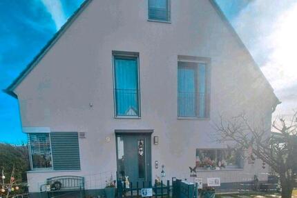 Doppelhaushälfte - 610.000,00&nbsp;EUR Kaufpreis, ca.&nbsp; 142,75&nbsp;m&sup2; in Amberg (PLZ: 92224)