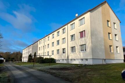 2-Raum-Wohnung in Ivenack zu vermieten - Stavenhagen
