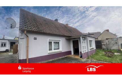 Haus zum Kaufen in Löbnitz 59.000,00 € 86 m²