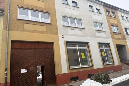 Ladenfläche - 1.078,00&nbsp;EUR Kaltmiete, ca.&nbsp; 8,20&nbsp;m&sup2; in Sangerhausen (PLZ: 06526)