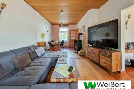 Modernes Wohngefühl trifft großzügiges Grundstück -Ihr Ein- Zweifamilienhaus in Itzehoe