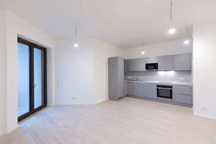 Wohnung zum Mieten in Berlin 1.650,00 € 70 m²