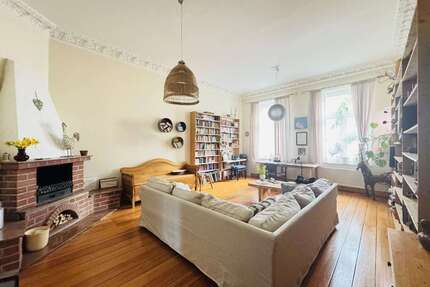 Wohnung zum Kaufen in Schwerin 365.000,00 € 152.35 m²