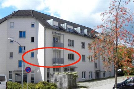 1-Zimmer-Wohnung + Tiefgaragen-Stellplatz + Einbauküche + Balkon - Greiz