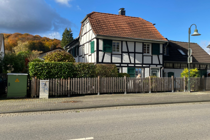 Haus zum Kaufen in Rösrath 595.000,00 € 154.49 m²