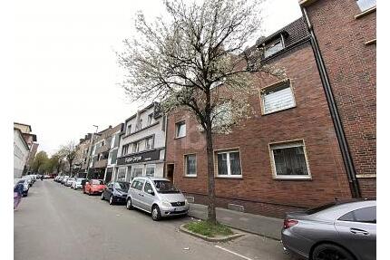 MEGA MEHRGENERATIONENHAUS - 329.000,00&nbsp;EUR Kaufpreis, ca.&nbsp; 245,00&nbsp;m&sup2;&nbsp;Wohnfl&auml;che in Duisburg (PLZ: 47169)