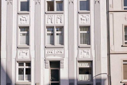 Charmante 3,5-Zimmer-Altbauwohnung mit 2 Balkonen in Düsseldorf-Eller - ab 01.08.2026 zu vermieten
