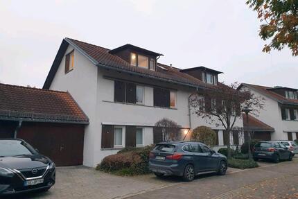 1-Zimmer-DG-Wohnung in Poing - 670,00&nbsp;EUR Kaltmiete, ca.&nbsp; 40,00&nbsp;m&sup2; in Anzing (PLZ: 85646)