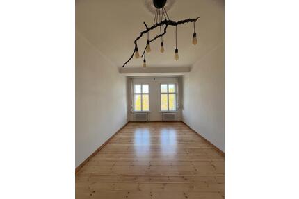 Berlin Wohung 70qm 2 Zimmer Altbau Charlottenburg ab 01.05