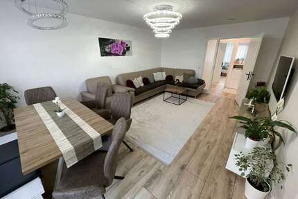 Wohnung zum Kaufen in Erdmannhausen 264.000,00 € 80 m²