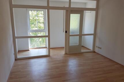 Schönes Apartment in Nittendorf Zentrum