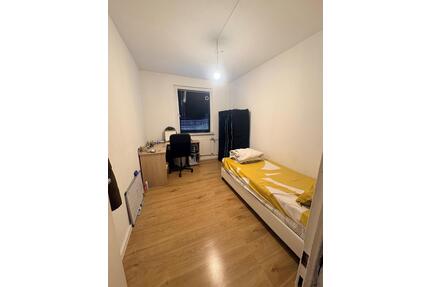 2-Zimmer Wohnung Ab.1April 2026 - Halle (Saale) Silberhöhe