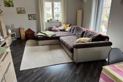 Steinbach-Hallenberg! Sonnige 4-Zimmerwohnung ab 1.9. frei! - Schmalkalden