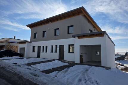 Haus zum Kaufen in Neuburg am Inn 573.000,00 € 141 m²