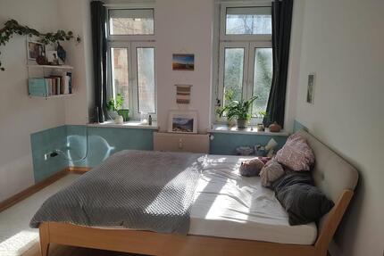 Lebendiger Alltag in Leipzig: 2 Zimmer- Wohnung in der Südvorstad
