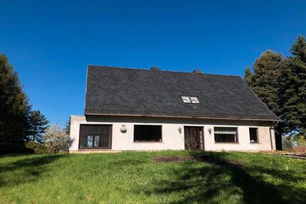 Wohnhaus mit 2 Nebengebäuden - 600.000,00&nbsp;EUR Kaufpreis, ca.&nbsp; 240,00&nbsp;m&sup2; in Triptis (PLZ: 07819)