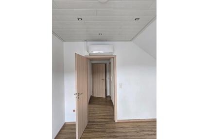 Mietwohnung - 850,00&nbsp;EUR Kaltmiete, ca.&nbsp; 75,00&nbsp;m&sup2; in Sinn (PLZ: 35764)