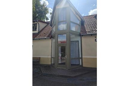 O162W1 - Helle, moderne Gewerberäume im Stadtzentrum zu vermieten - Lagerfläche möglich - Eisleben (Lutherstadt)