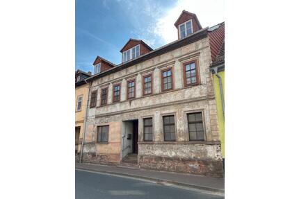 Unsaniertes Reihenhaus mit viel Potenzial in Stadtroda