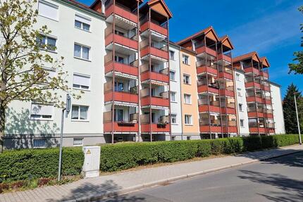 *Top sanierte 3 Raum Wohnung* *Erstbezug*Hochpaterre* *Südbalkon*Stellplatz *Zentrumslage Coswig*
