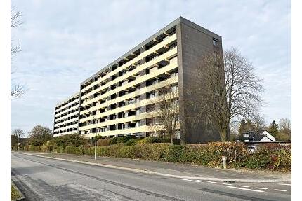 MODERNISIERT, BARRIEREFREI, FAHRSTUHL, BALKON - Neumünster