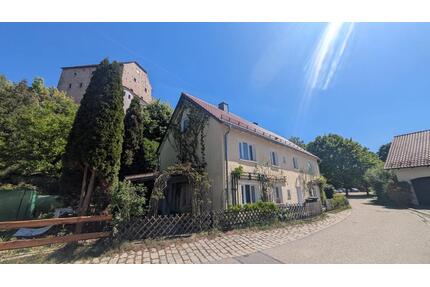 Charmantes Haus in Wolfsegg - 348.999,00&nbsp;EUR Kaufpreis, ca.&nbsp; 160,00&nbsp;m&sup2; in Wolfsegg (PLZ: 93195)