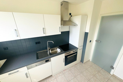 Frisch Renovierte 2 Zimmer Wohnung in Pirna mit Einbauküche