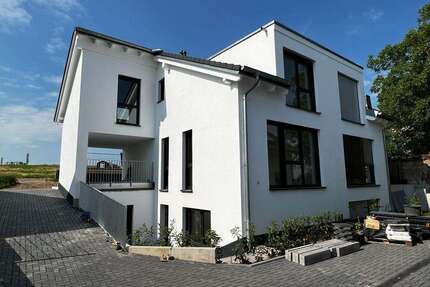 Haus zum Mieten in Mainz 2.500,00 € 159.69 m²