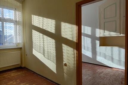 Günstige Wohnung 511 im Roßweiner Zentrum