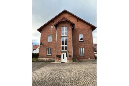 Außergewöhnlich schöne 3,5 Zimmer Wohnung - Spangenberg