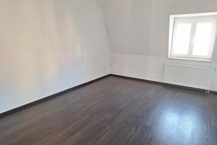 Zentrale 3,5 Zimmer-Wohnung im Norden Nürnbergs