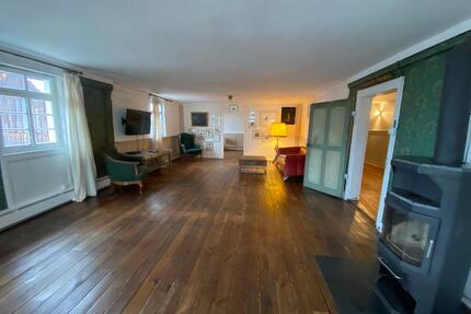 Wohnung zu vermieten - 1.600,00&nbsp;EUR Kaltmiete, ca.&nbsp; 130,00&nbsp;m&sup2; in Baiersbronn (PLZ: 72270)