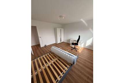 Wohnung zum Kaufen in Bogenhausen 614.000,00 € 75.5 m²