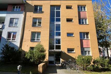 Wohnung zum Kaufen in Falkensee 350.000,00 € 123.73 m²