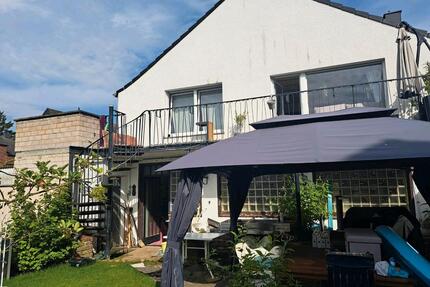 Großzügiges Einfamilienhaus in ruhiger Lage- ideal für Familien - Alsdorf