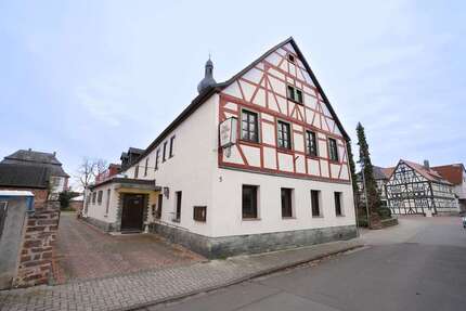 Haus zum Kaufen in Hainburg 780.000,00 € 344 m²