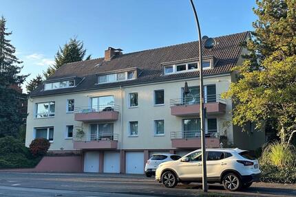 Attraktive 3 Zimmerwohnung mit Garage - Köln Mülheim