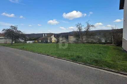 Grundstück zu verkaufen in Mettlach 101.000,00 € 777 m²