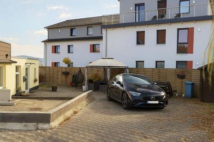 Modernisierte Wohnung mit großer Terrasse - Rosdorf