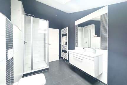 Wohnung zum Mieten in Berlin 4.300,00 € 213.56 m²