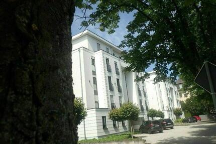Exklusive 2-ZKB Wohnung in SLS, 64qm, EBK, überdachter Balkon - Saarlouis