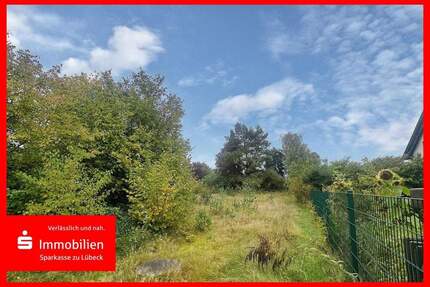 Attraktives Grundstück mit Baugenehmigung - Groß Grönau