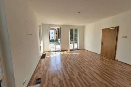 Wohnung zum Mieten in Dresden 495,00 € 61.4 m²