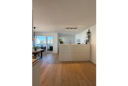 Helle Neubauwohnung mit Sonnenbalkon, Fußbodenheizung (KfW 55) & - Nörvenich
