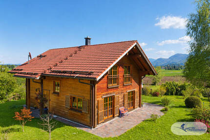 Wohnen, wo andere Urlaub machen - Ihr Zuhause mit Bergpanorama und besonderem Flair - Bernau am Chiemsee Weisham