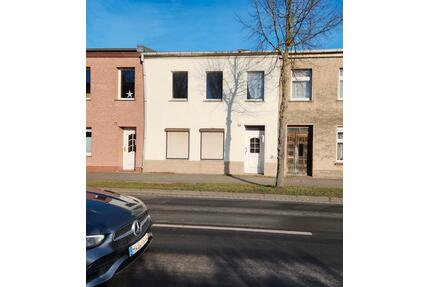 Wohnhaus mit Garten in Demmin - 50.000,00&nbsp;EUR Kaufpreis, ca.&nbsp; 87,00&nbsp;m&sup2; in Demmin (PLZ: 17109)