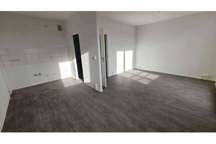 Wohnung zum Mieten in Magdeburg 335,58 € 55.93 m²