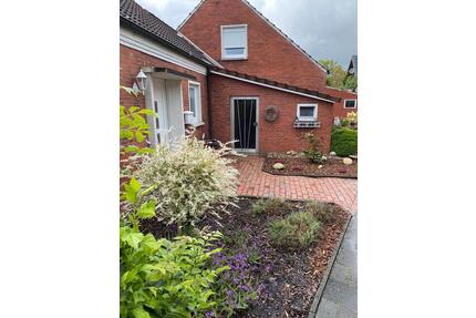 Urlaub: süßes ruhig gelegenes Ferienhaus mit Garten Emden Borssum