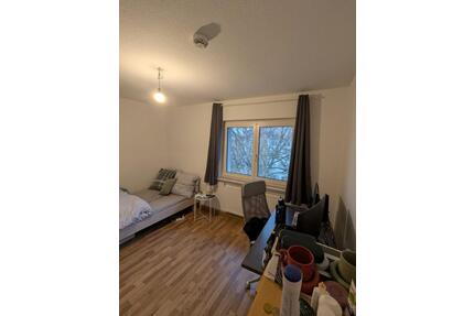 WG Zimmer in Erlangen in Nähe zur Techfak